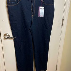 Gloria Vanderbilt jeans
